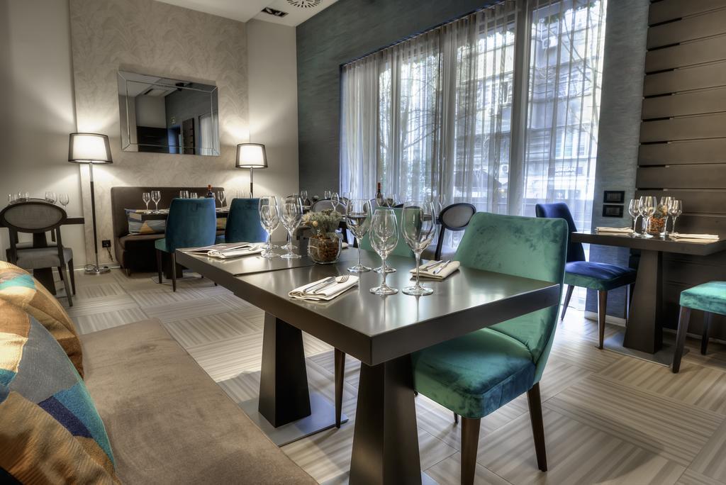 Boutique Townhouse 27 Hotel 4*