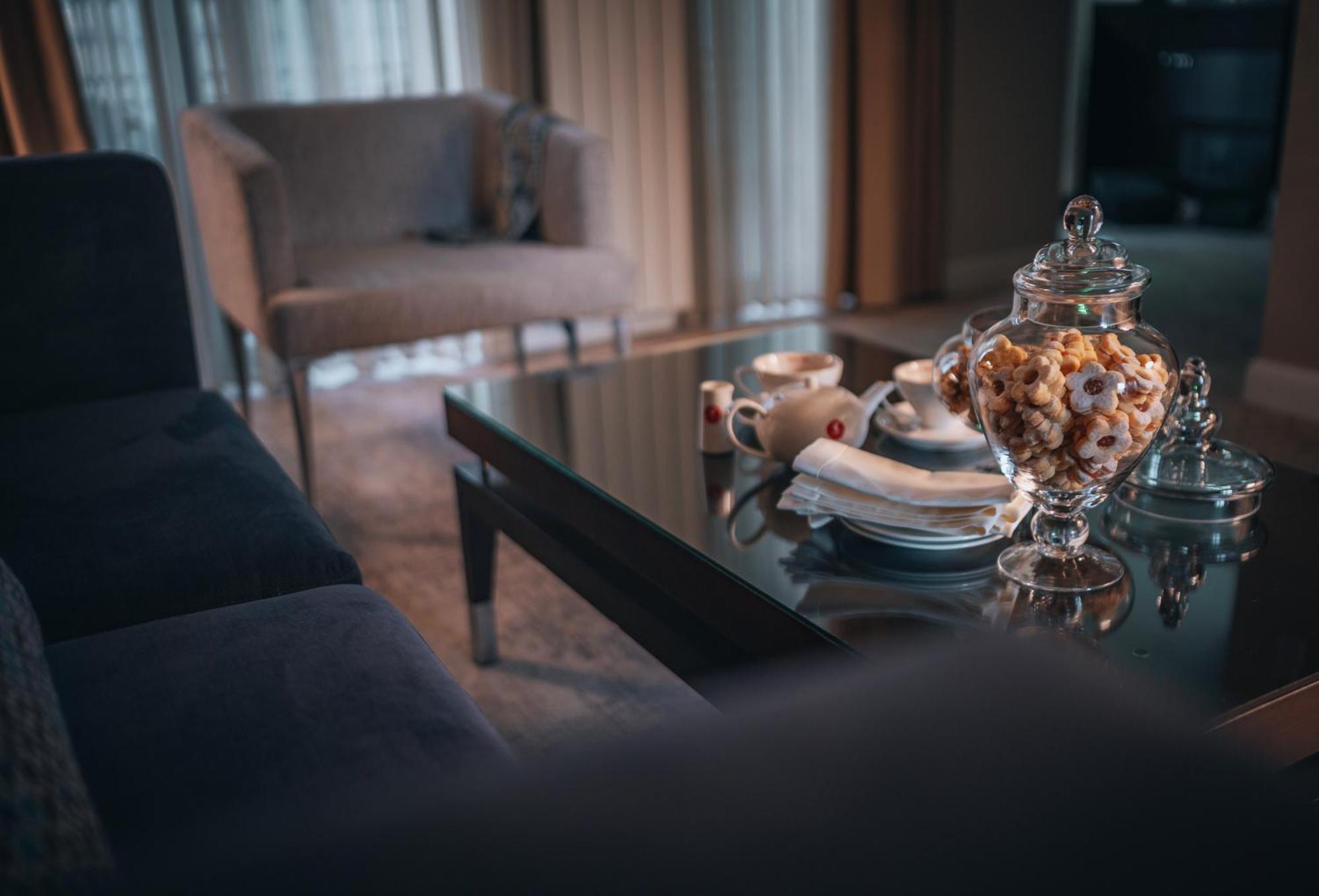 Boutique Townhouse 27 Hotel 4*